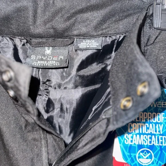 Spyder snow pants - all weather - large - Picture 5 of 5